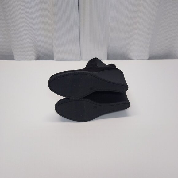 White Mountain Solange Black Wedge Chelsea Boots Size 12M Expandable Side & Zip - Picture 7 of 8